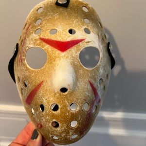 Kids Michael Meyers/Jason Voorheese or just CREEPY HALLOWEEN COSTUME!